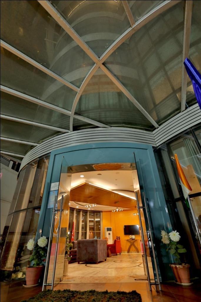 Hotel The Amaris Ришикеш Экстерьер фото