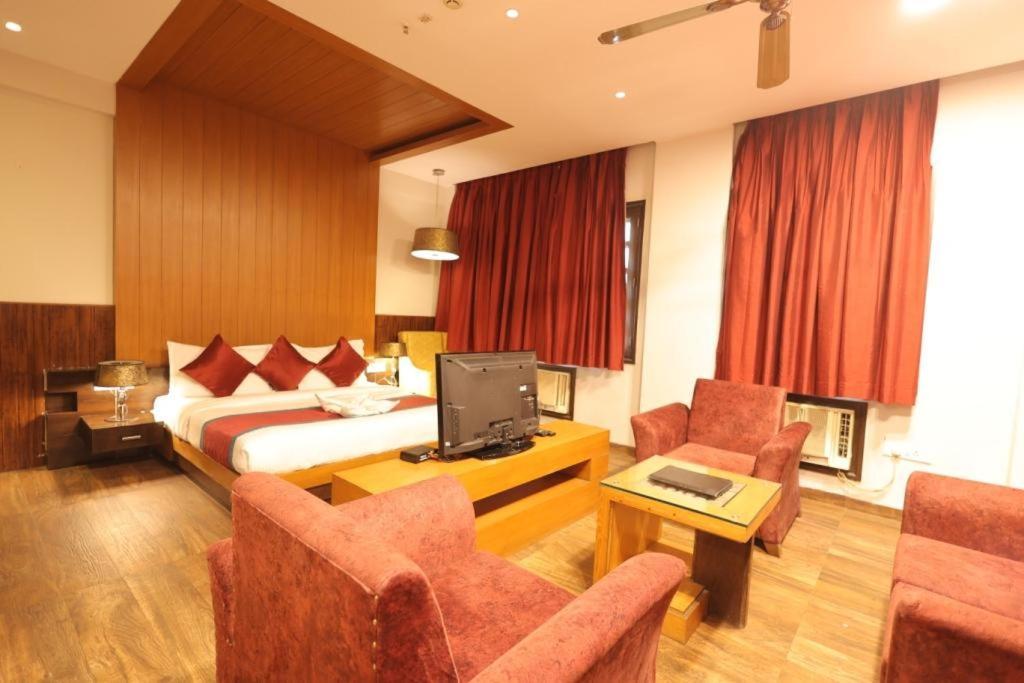 Hotel The Amaris Ришикеш Экстерьер фото