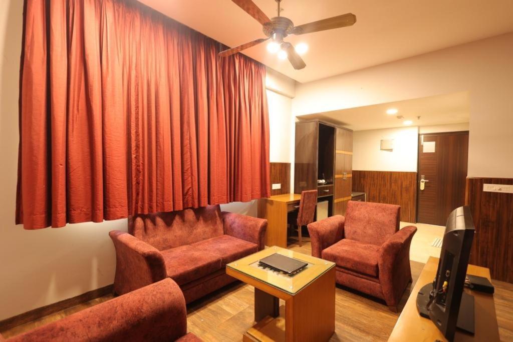 Hotel The Amaris Ришикеш Экстерьер фото