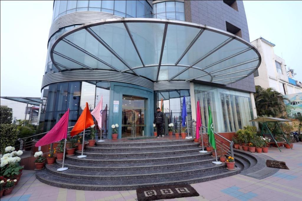 Hotel The Amaris Ришикеш Экстерьер фото