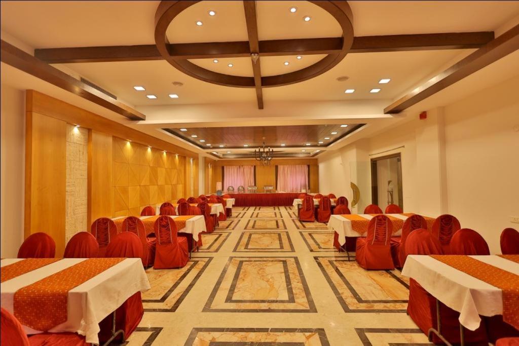 Hotel The Amaris Ришикеш Экстерьер фото