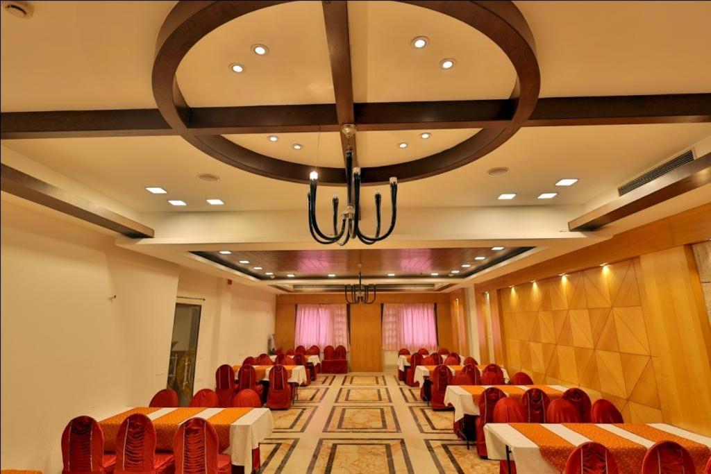 Hotel The Amaris Ришикеш Экстерьер фото