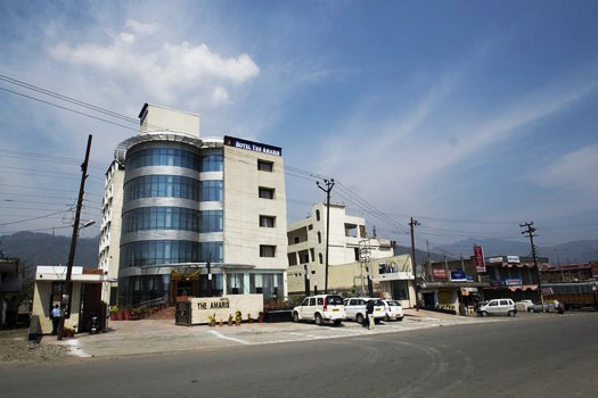 Hotel The Amaris Ришикеш Экстерьер фото