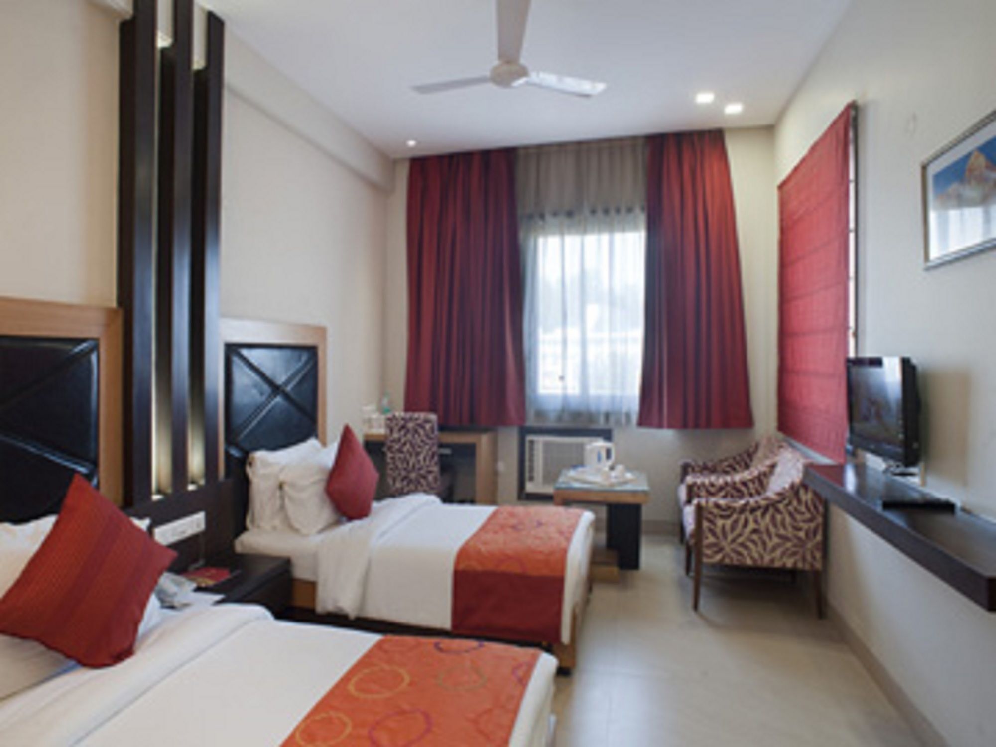 Hotel The Amaris Ришикеш Экстерьер фото